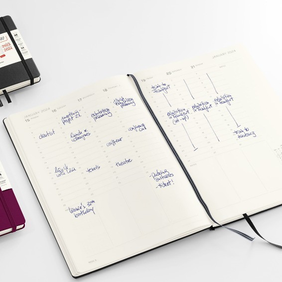 Weekly Planner & Notebook 18 Months, english - LEUCHTTURM1917