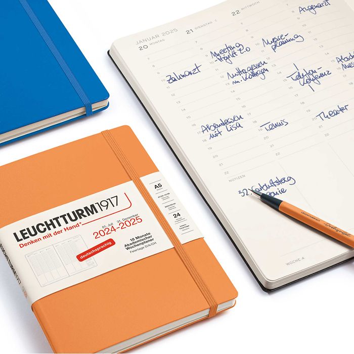 LEUCHTTURM1917 - Weekly Planner & Notebook 2024 with extra booklet,  Hardcover, Medium (A5), Lilac (Jan 1 - Dec 31, 2024)